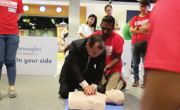 Be trained in CPR skills, people told