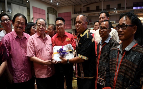 Sabah DAP will support whatever decision of Shafie: Wong