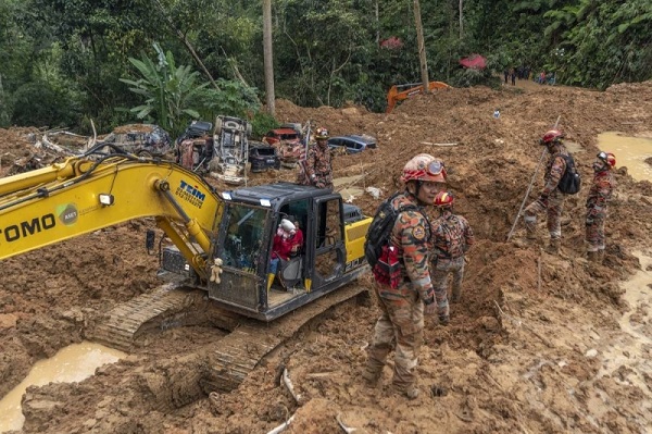 'I was shocked': Team leader recounts Batang Kali landslide rescue efforts